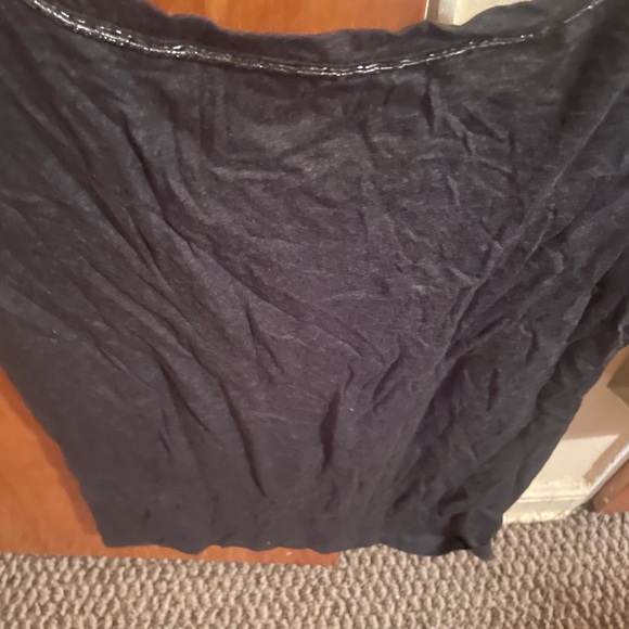 NWT LOFT GREY T SHIRT WITH STUDS AROUND THE NECK SIZE MEDIUM - Picture 2 of 9